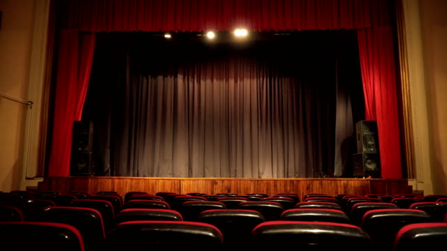 After-Work-Momente, die Berlin bewegen, als Teamevent und exklusiv für geschlossene Guppen für 20 bis 120 Personen in der Eventlocation Vivont Berlin