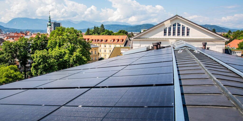Solarenergie speichern: Photovoltaik-Batteriesysteme im Vergleich